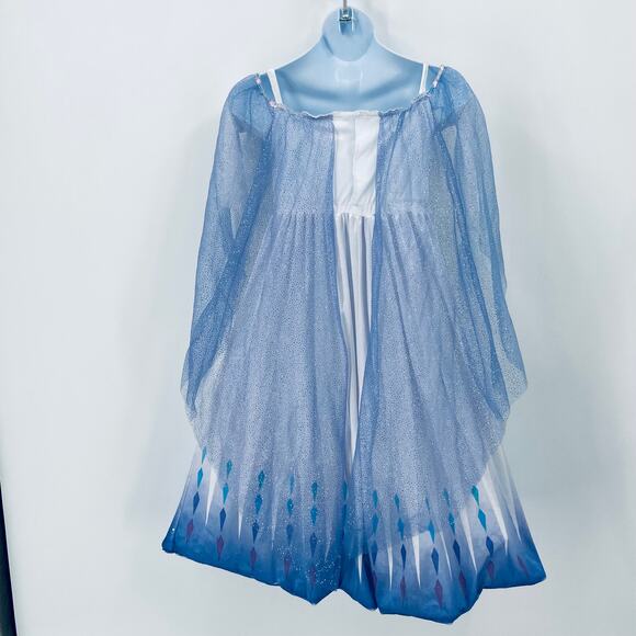 Disney Frozen II Elsa Costume - Picture 5 of 9